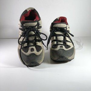Quest low hiker Big boys size 7 Hiking shoes
